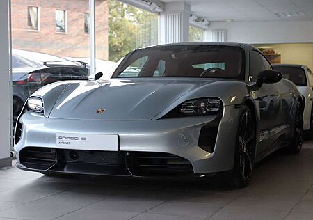 Porsche Taycan Turbo S SportDesign Carbon Burmester PDCC