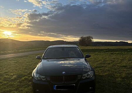 BMW 325xi 325