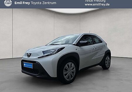 Toyota Aygo (X) X S-CVT Play