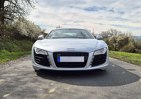 Audi R8 4.2 FSI quattro *Carbon*B&O*Alcantara*Unfallfrei*