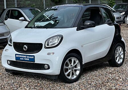 Smart ForTwo *AUTOM*PRIME*PANORAMA*JBL*NAVI*LEDER*90PS