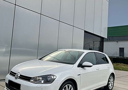 VW Golf Volkswagen 7-er TDI Euro-6 Perleffektweiß LOUNGE TOP