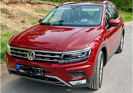 VW Tiguan Volkswagen 2.0 TDI SCR 4Motion (BlueMotion Techn.) DSG