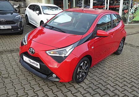 Toyota Aygo x-play club