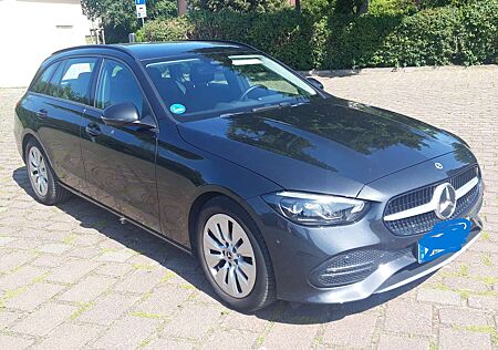 Mercedes-Benz C 200 d T 9G-TRONIC