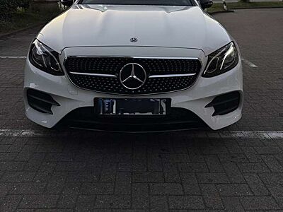 Mercedes-Benz E 350 Coupe 9G-TRONIC AMG Line