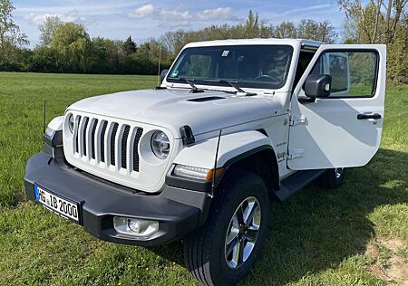 Jeep Wrangler Sahara