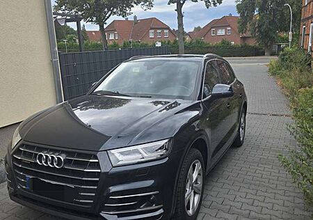 Audi Q5 55 TFSI e quattro S tronic