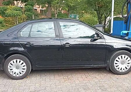 VW Jetta Volkswagen 1.6 Trendline