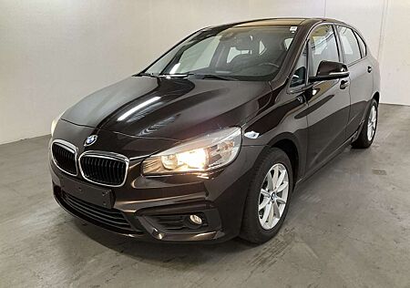 BMW 218 i Active Tourer 1.Hand Navi/SHZ/PDC
