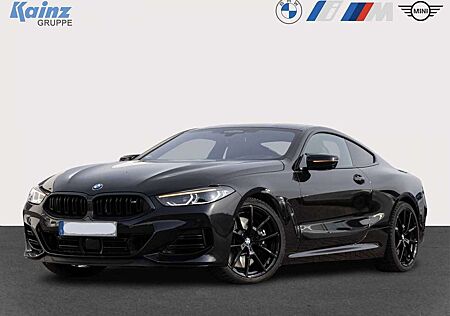 BMW M850 i xDrive Coupé Laser, Aktivlenkung