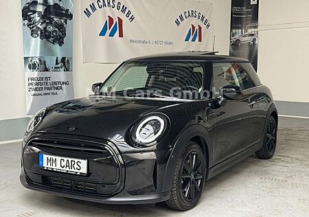 Mini Cooper Classic Trim HUD|PANO|HK|Cam|CarPlay|