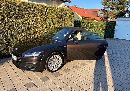 Audi TT Roadster 2.0 TFSI S tronic