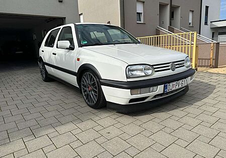 VW Golf Volkswagen 2.0 Automatik GL