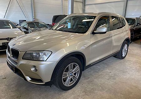 BMW X3 xDrive 20d Aut X-Line AHK HUD Navi Xenon Pano
