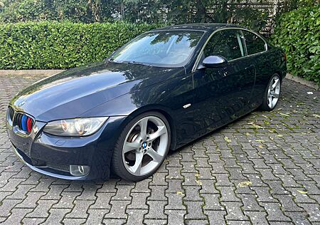 BMW 325i 325 Coupe Aut.Leder/Navi/Xenon/PDC/2Hand