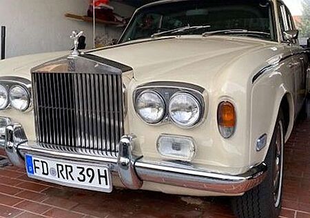 Rolls-Royce Silver Shadow