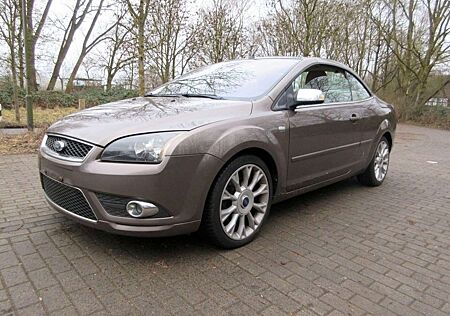 Ford Focus Cabrio Titanium 2.0d AC Leder! VB