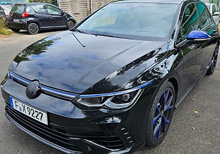 VW Golf R Volkswagen Golf VIII 2.0 TSI OPF 4Motion DSG 20 Years
