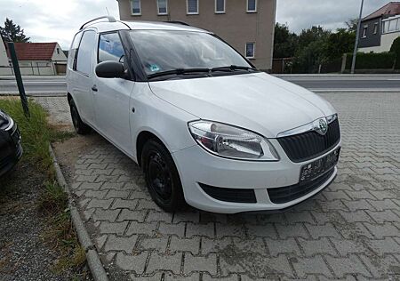 Skoda Roomster Praktik LKW Zulassung Klima Radio HU AU Neu