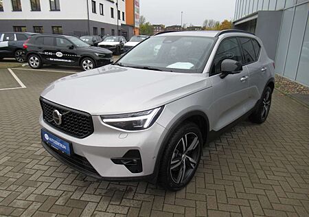 Volvo XC 40 XC40 B4 Benzin Plus Dark Automatik