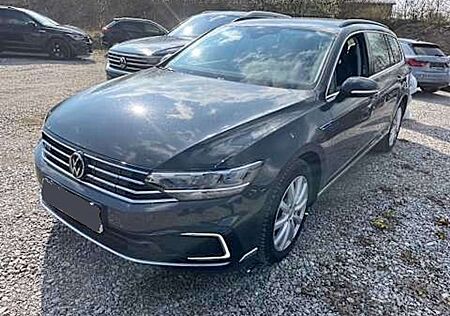 VW Passat Variant Volkswagen GTE 1.4 eHybr. Navi ACC Spurh. PDC Keyless