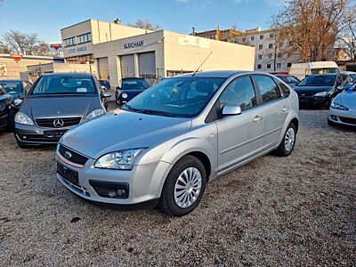 Ford Focus Ghia