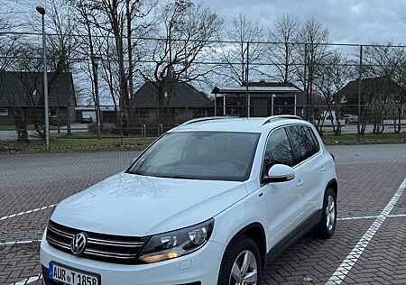 VW Tiguan Volkswagen Lounge Sport & Style BMT