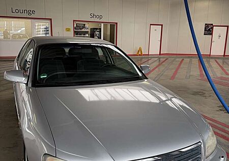 Opel Omega 2.2 Edition 2000