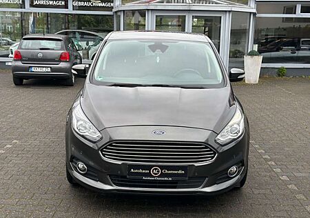 Ford S-Max Titanium |7 Sitzer|