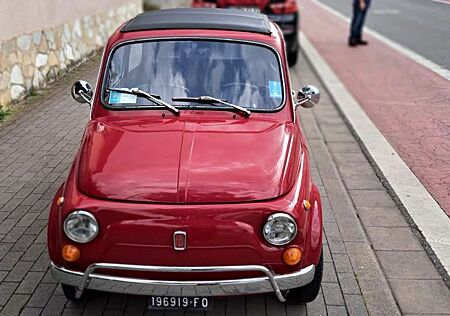 Oldtimer Fiat 500L