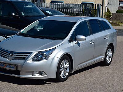 Toyota Avensis Kombi Edition NAVI|Kamera|Klimaaut.|Temp
