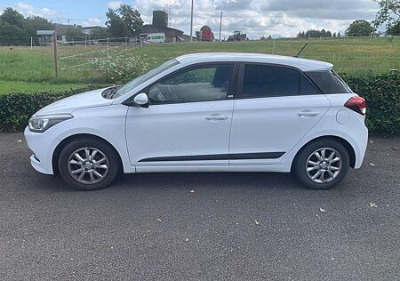 Hyundai i20 blue 1.2 Classic