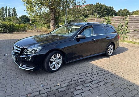 Mercedes-Benz E 350 T BlueTEC 4Matic 7G-TRONIC