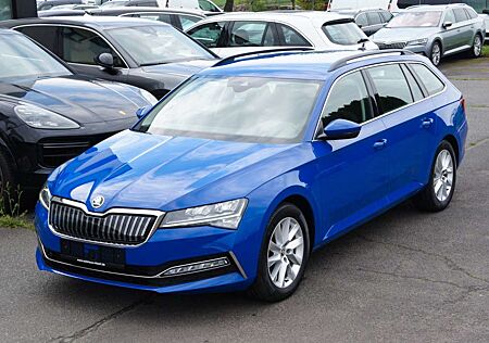 Skoda Superb Combi Ambition iV DSG*ACC*AHK*LED*CARPLAY