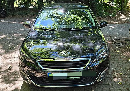 Peugeot 308 130 e-THP Stop