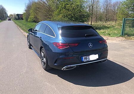 Mercedes-Benz CLA 220 d 4Matic Shooting Brake 8G-DCT AMG Line