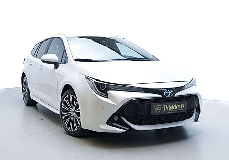 Toyota Corolla Hybrid Team D