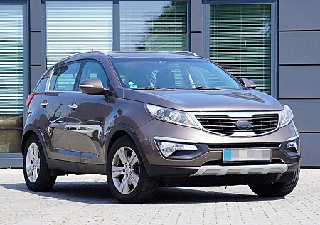 Kia Sportage Vision 2WD *MIT 2 JAHREN GARANTIE*