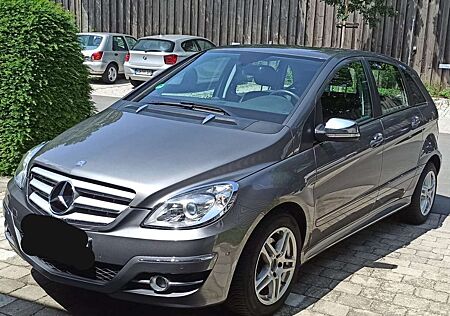 Mercedes-Benz B 180 CDI