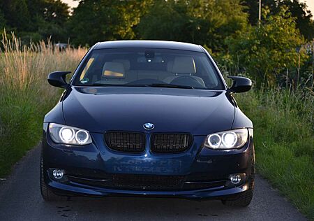 BMW 320i 320 Coupe Aut.