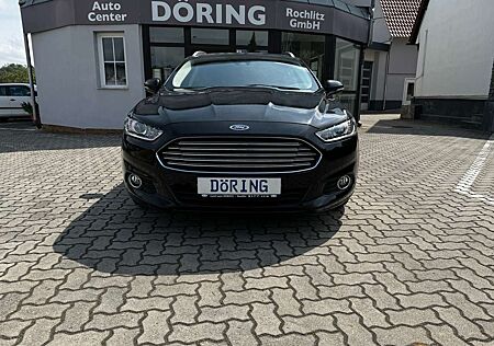 Ford Mondeo Business Edition / Motor + Turbo Neu / AHK / Navi