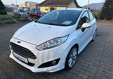 Ford Fiesta Titanium 1.0 Paket Styling-Paket 1