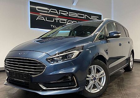 Ford S-Max Titanium**7-Sitzer**