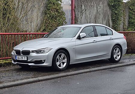 BMW 320d 320 Aut. Luxury Line