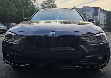 BMW 320i 320 3er Touring mit 1. Jahr Garantie