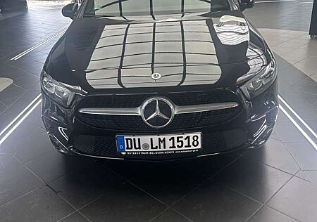 Mercedes-Benz A 250 e 8G-DCT