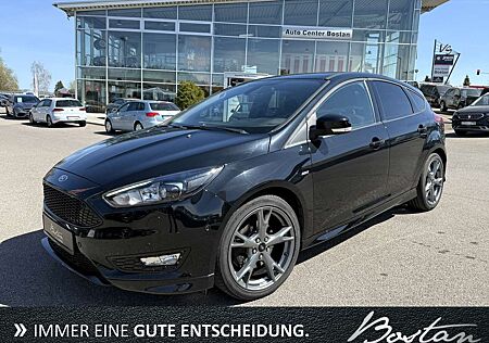 Ford Focus 1.5 ST-LINE/BI-XENON/KAMERA/NAVI/1.HAND