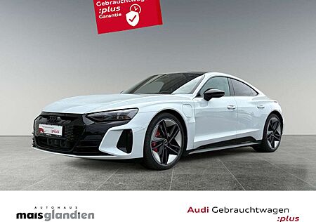 Audi e-tron GT RS HUD Carbon Matrix Sportsitze pro Navi