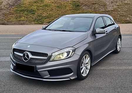 Mercedes-Benz A 180 7G-DCT AMG Line